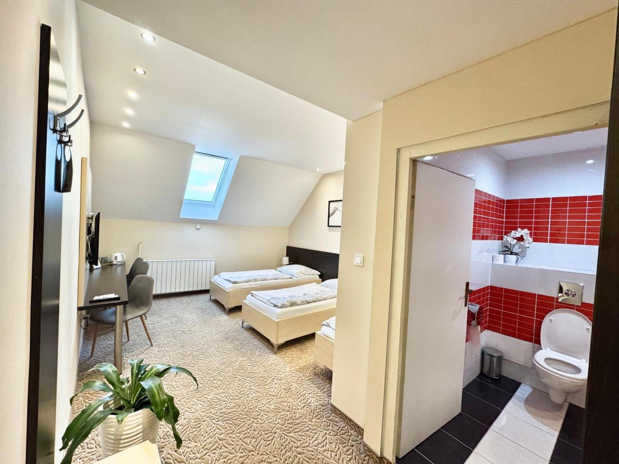 Hotel Zlate Kösice Dış mekan fotoğraf