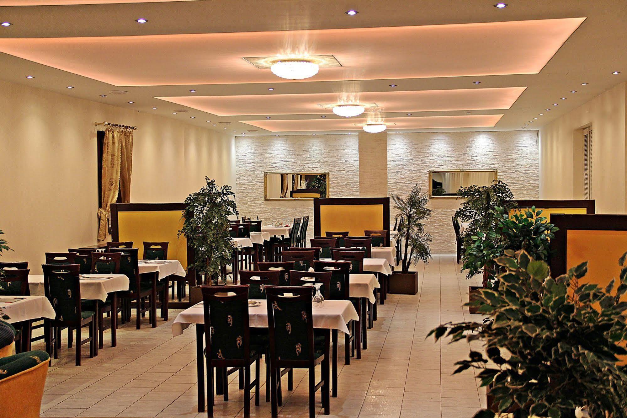 Hotel Zlate Kösice Dış mekan fotoğraf
